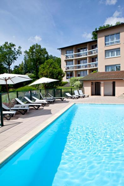 Hotel Du Lac Lacapelle-Viescamp Екстер'єр фото