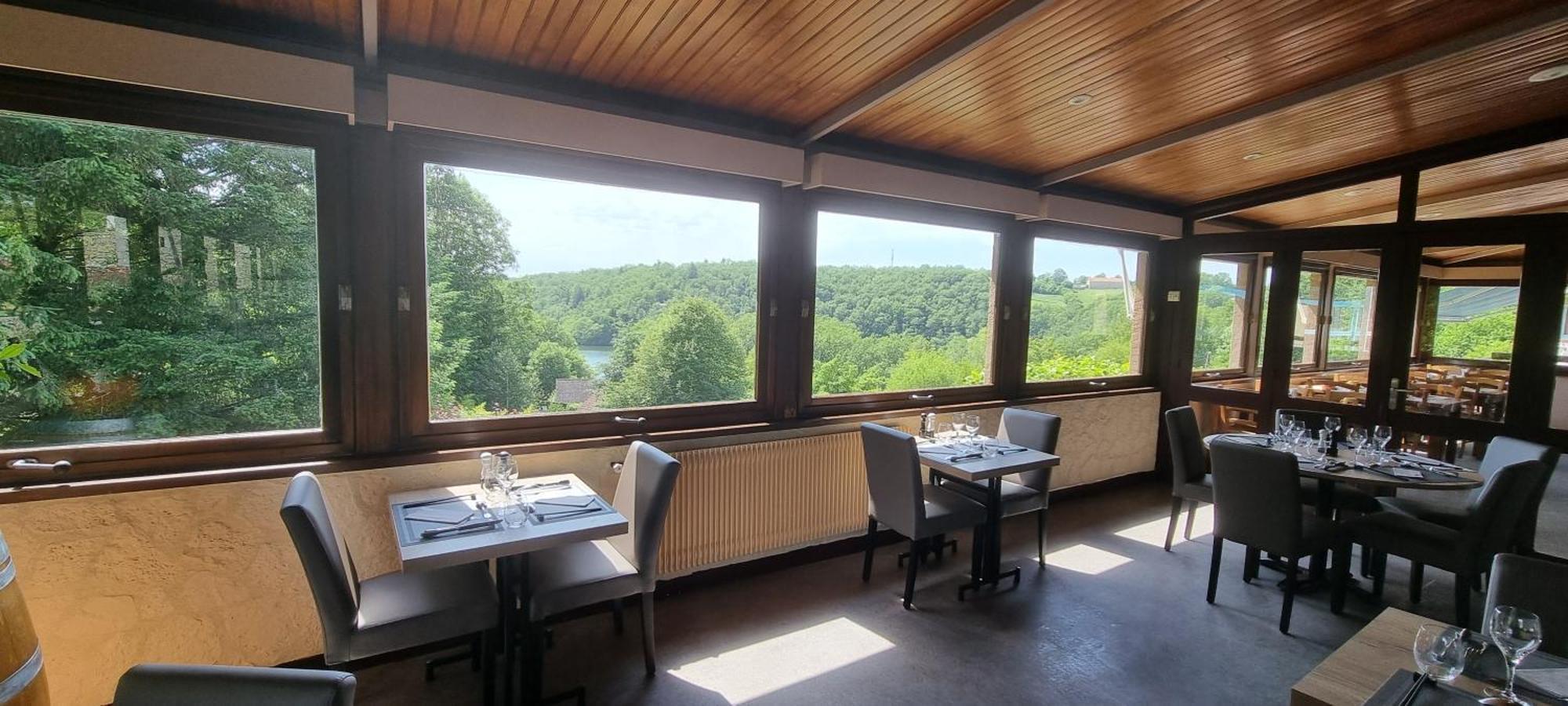 Hotel Du Lac Lacapelle-Viescamp Екстер'єр фото