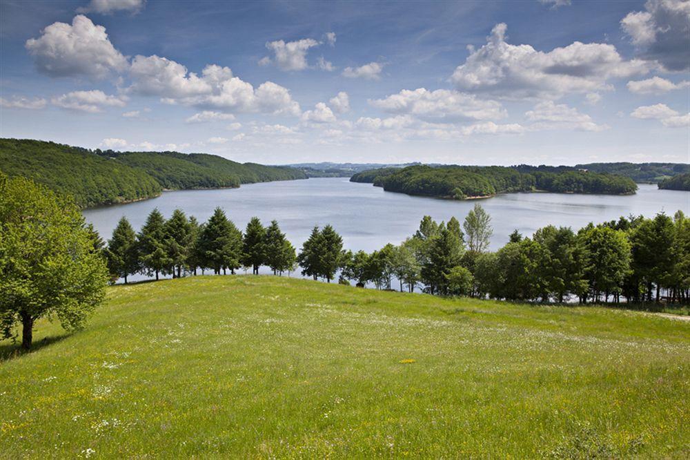 Hotel Du Lac Lacapelle-Viescamp Екстер'єр фото